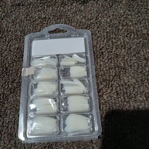 White False Nail Tips - Pack of Ready-To-Use Nail Extensions